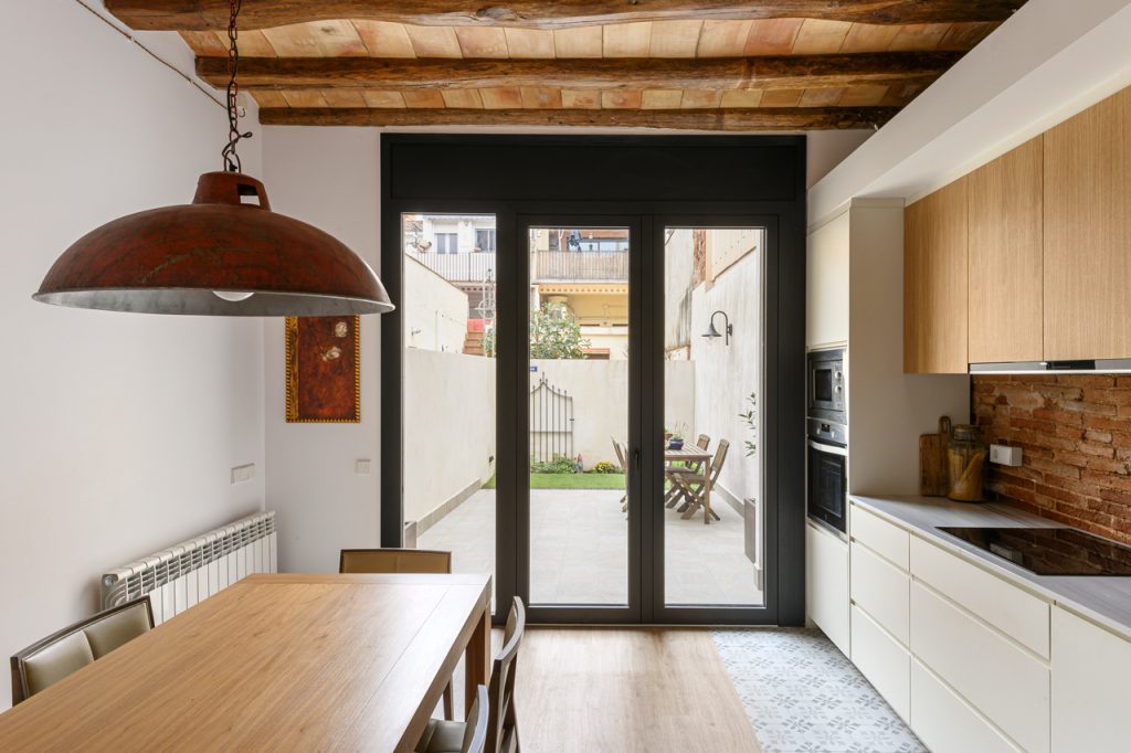 F_ONZE-DE-SETEMBRE_1280x-851mm